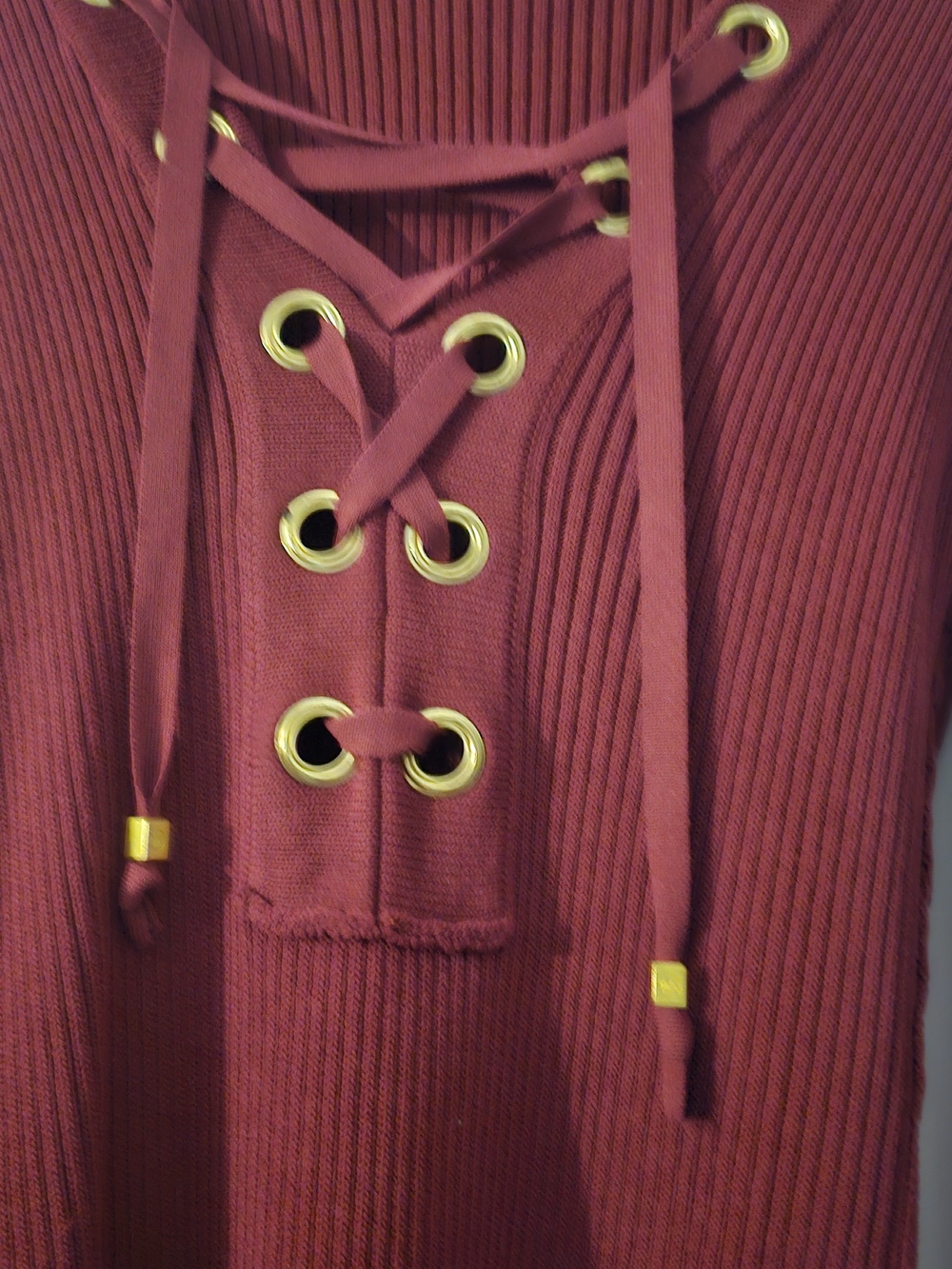 🍒 🍒 🍒 ♥️ ♥️ Michael Kors Ribbed Lace-Up Long Sleeve Dress in Burgundy - Picture 6 of 8